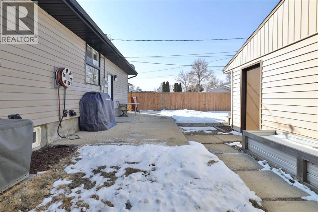 4908 57 Street, Camrose, Alberta  T4V 2E9 - Photo 46 - A2294429