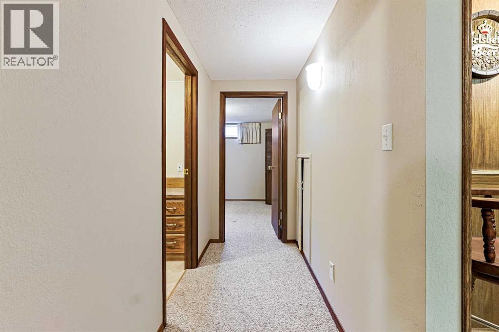 137 Edgewood Boulevard W, Lethbridge, Alberta  T1K 6B7 - Photo 38 - A2279147