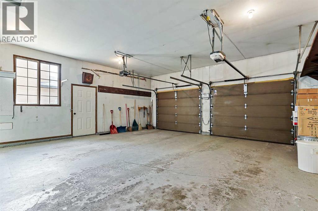 137 Edgewood Boulevard W, Lethbridge, Alberta  T1K 6B7 - Photo 49 - A2279147