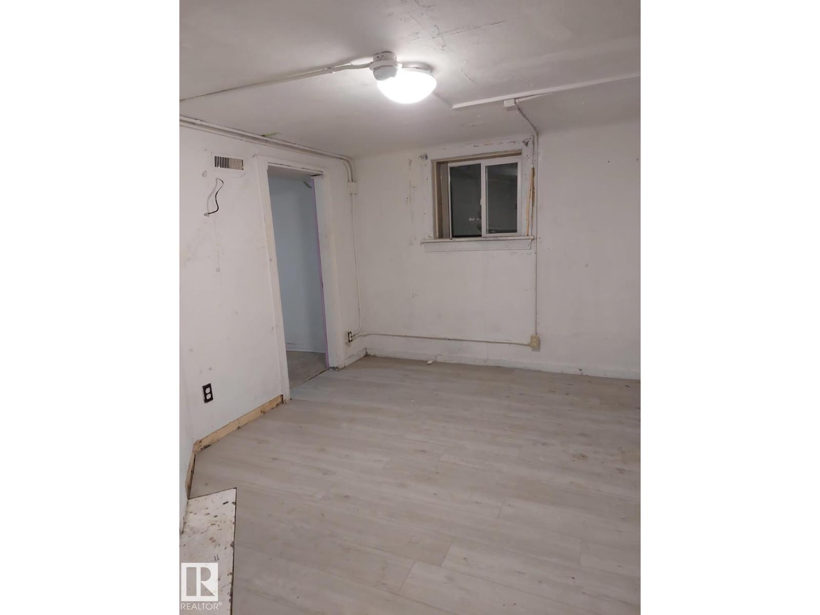 11320 89 St Nw, Edmonton, Alberta  T5B 3T6 - Photo 24 - E4479942