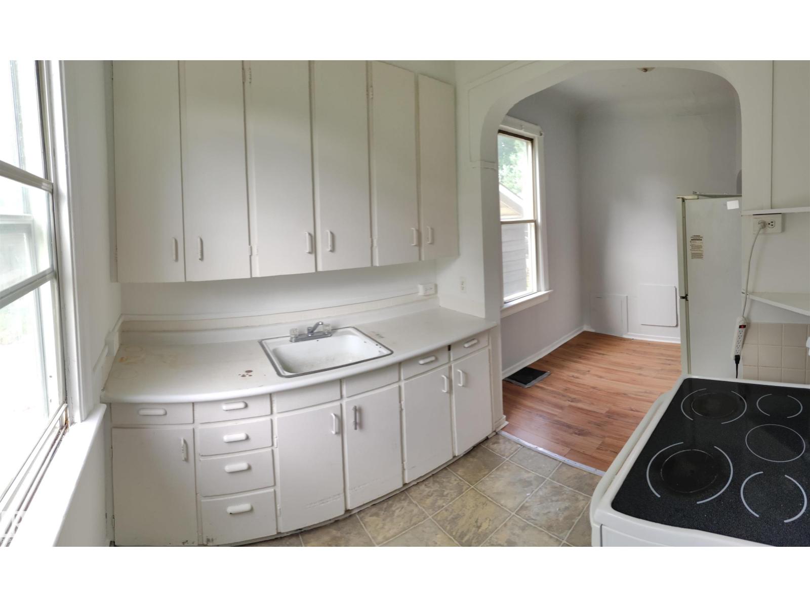 11320 89 St Nw, Edmonton, Alberta  T5B 3T6 - Photo 6 - E4479942