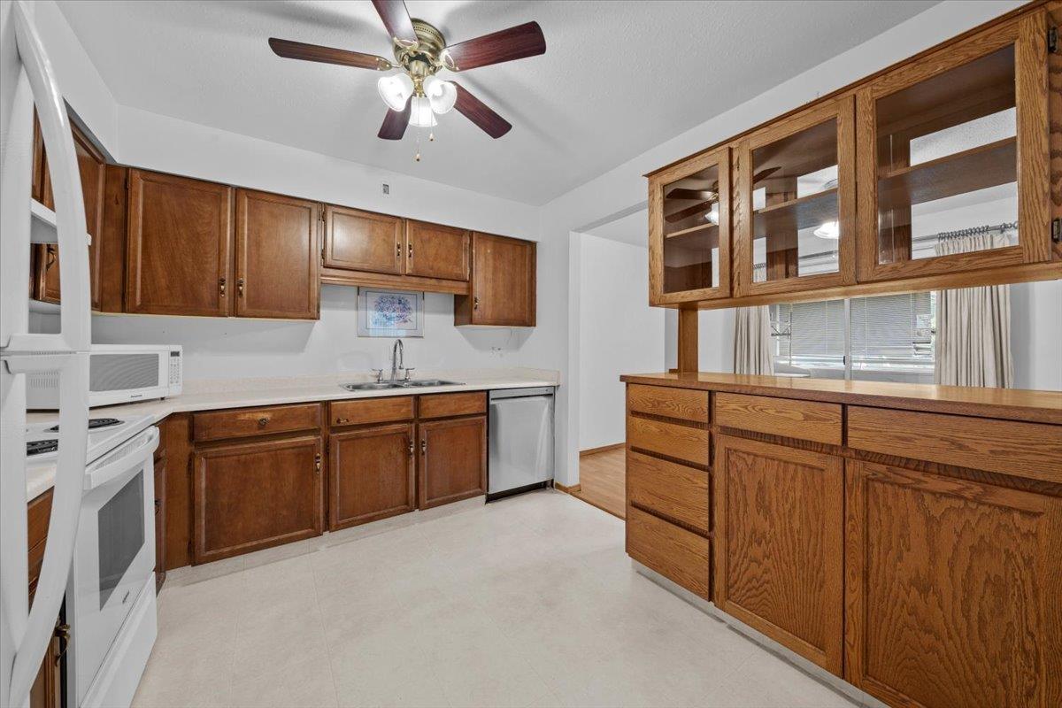 104 32025 Tims Avenue, Abbotsford, British Columbia  V2T 2H3 - Photo 13 - R3105666