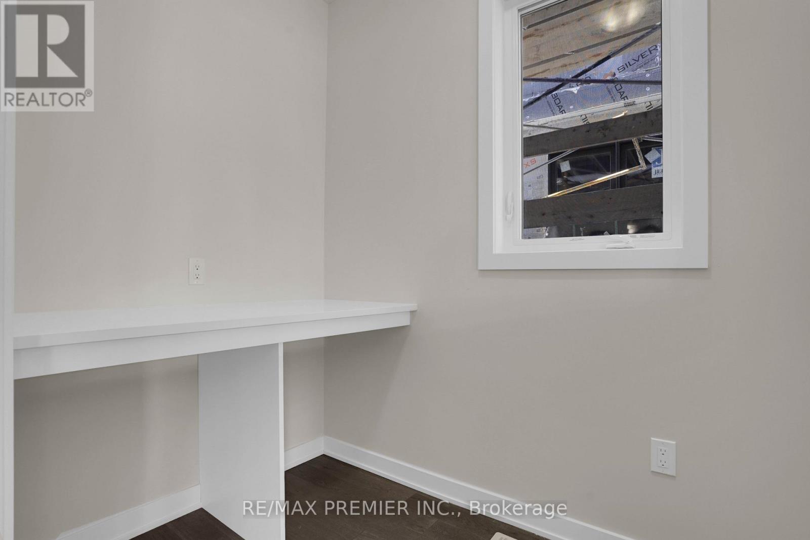 28 Downriver Drive, Welland, Ontario  L3B 0M5 - Photo 7 - X12942002