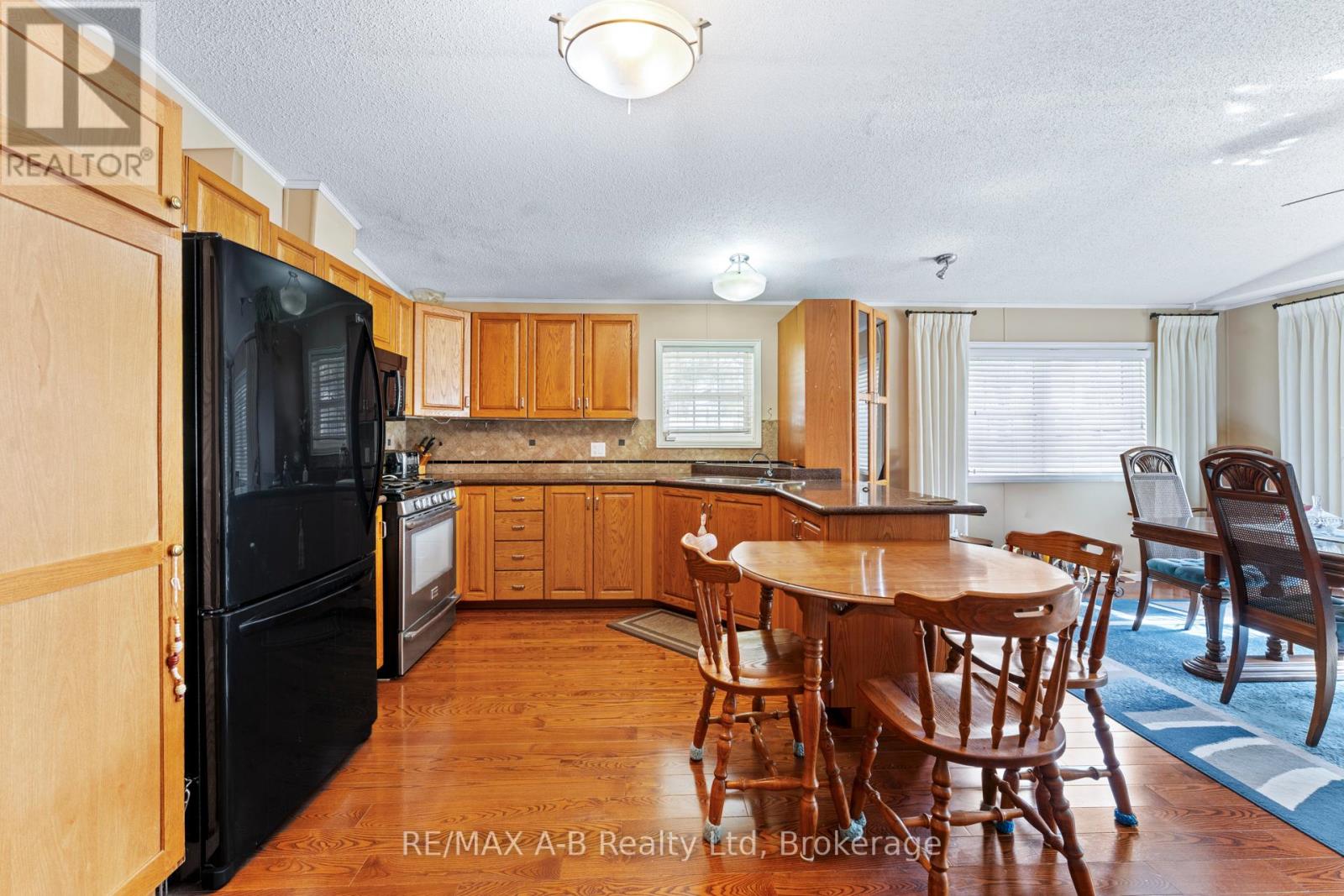 936 - 316489 31st Line, Zorra, Ontario  N0J 1J0 - Photo 4 - X12880648