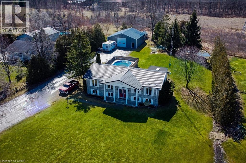 8442 Silver Street, West Lincoln, Ontario  L0R 1E0 - Photo 1 - 40816734