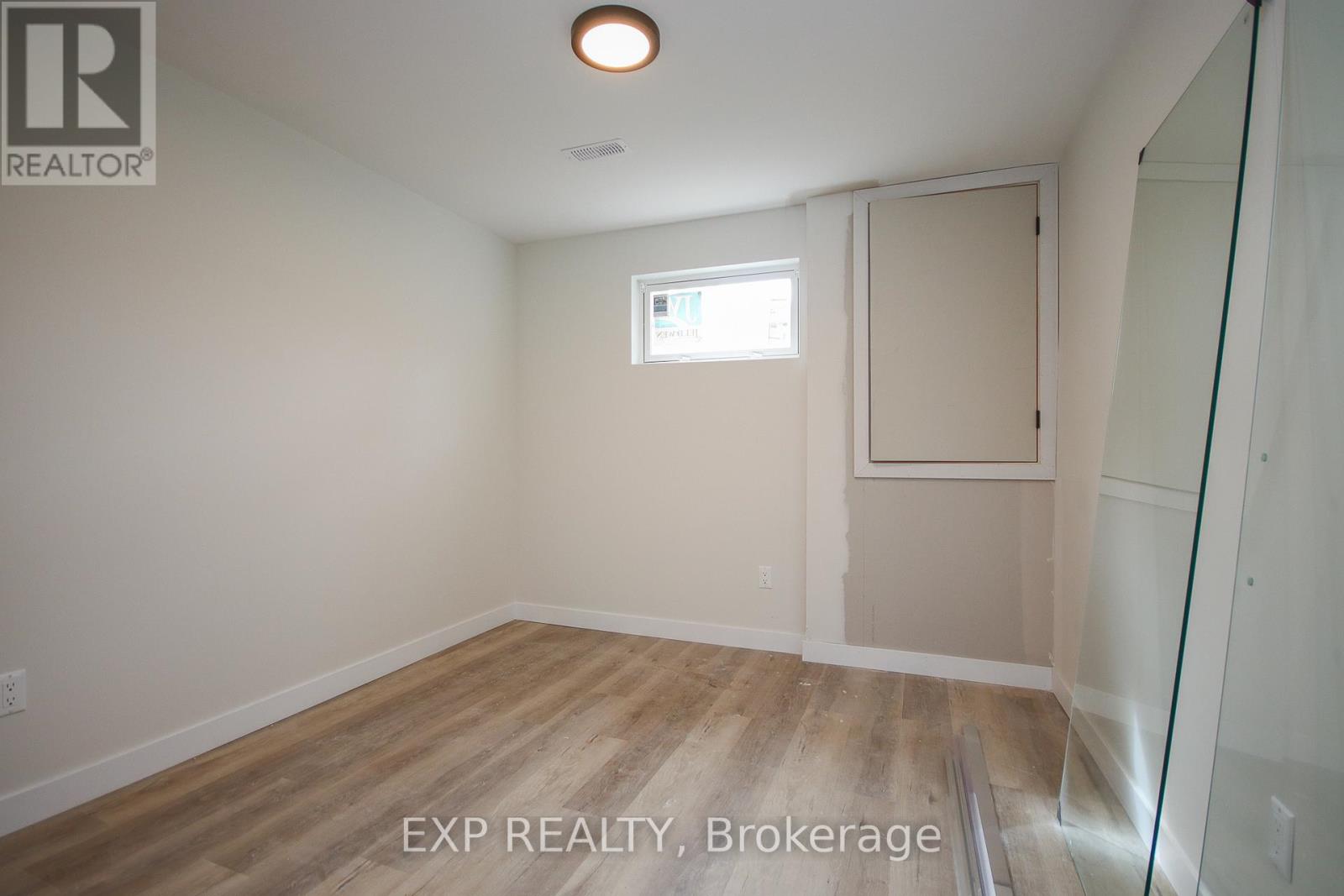 130 Banning Road, Ottawa, Ontario  K2L 1C4 - Photo 29 - X12837762