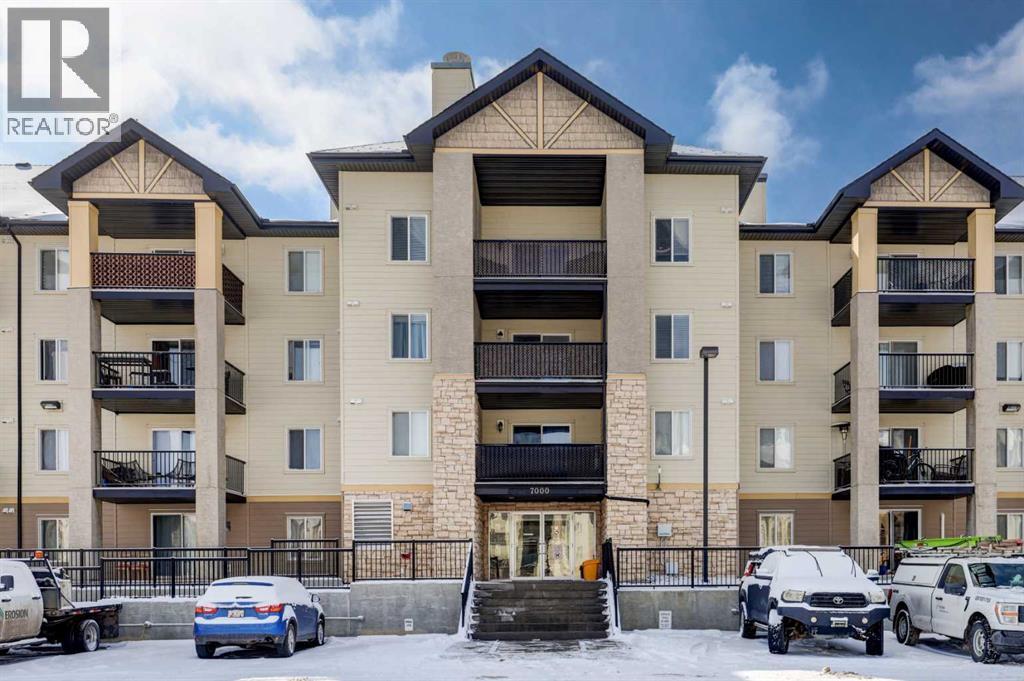 7303, 304 Mackenzie Way Sw, Airdrie, Alberta T4B 3H7 - Photo 3 - A2296988