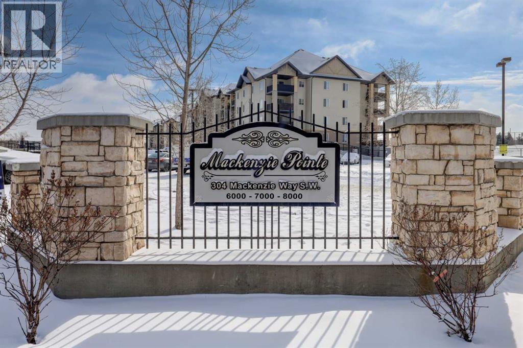 7303, 304 Mackenzie Way Sw, Airdrie, Alberta T4B 3H7 - Photo 2 - A2296988