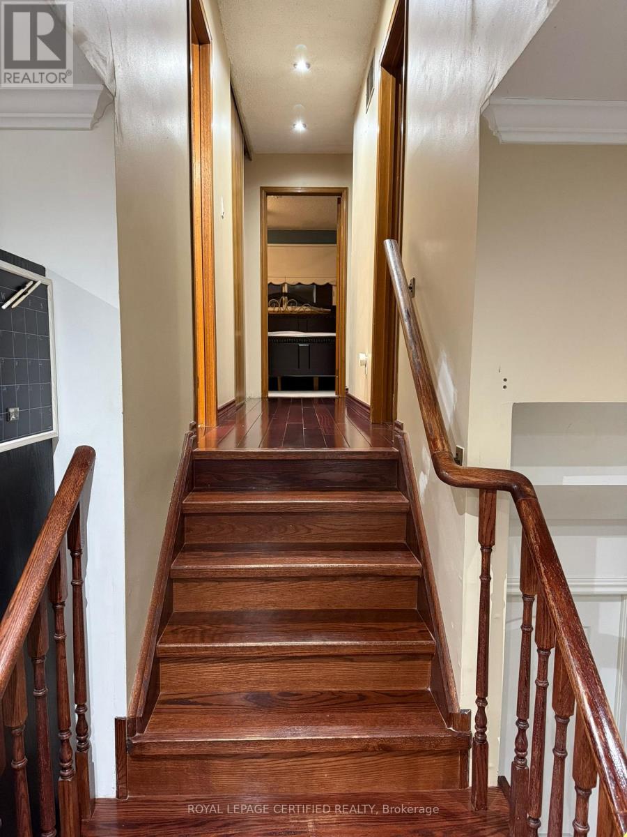 Upper - 4142 Dursley Crescent, Mississauga, Ontario  L4Z 1J7 - Photo 12 - W12939174