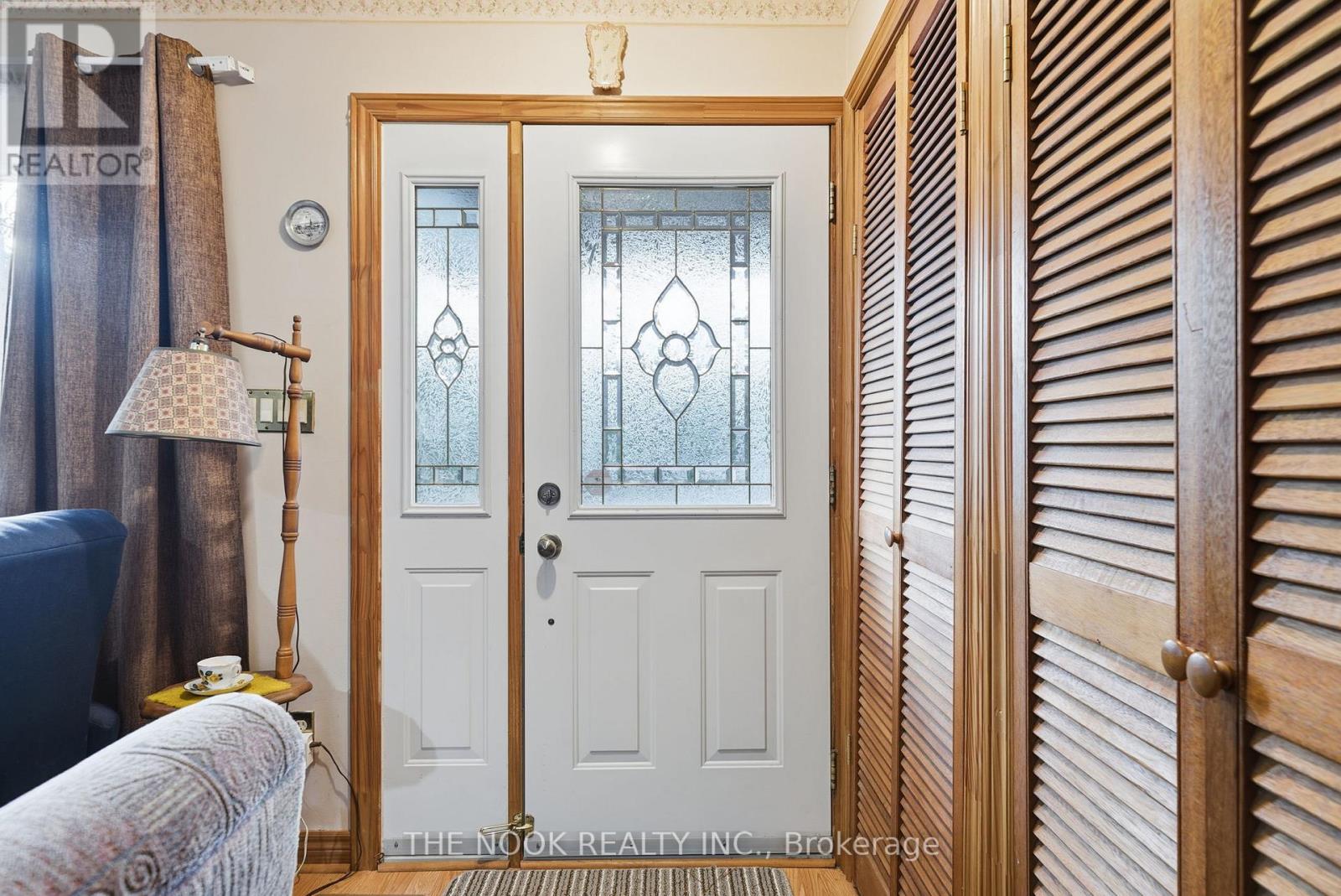 1055 Irondale Road, Minden Hills, Ontario  K0M 2A1 - Photo 11 - X12869794