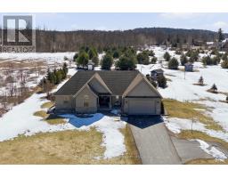 27 CHARLES ROAD, Tweed, Ontario