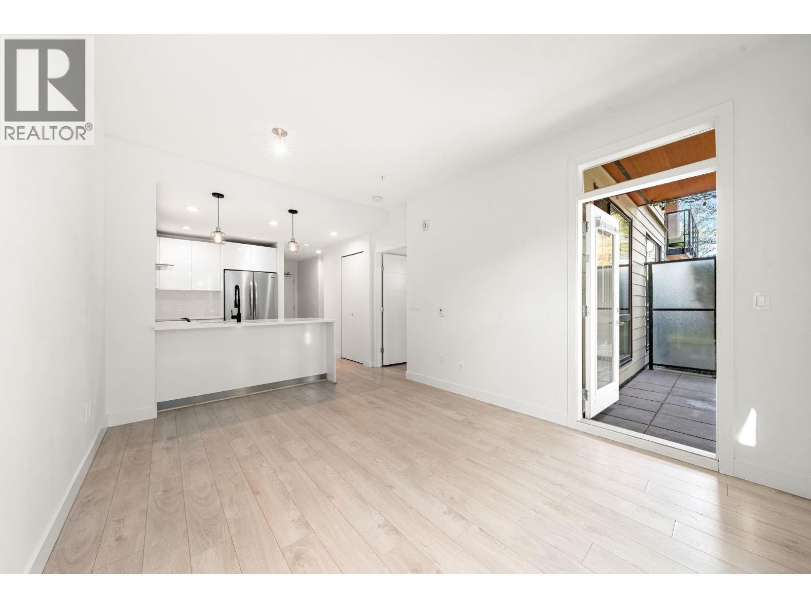 107 733 W 3rd Street, North Vancouver, British Columbia  V7M 0C8 - Photo 10 - R3105740