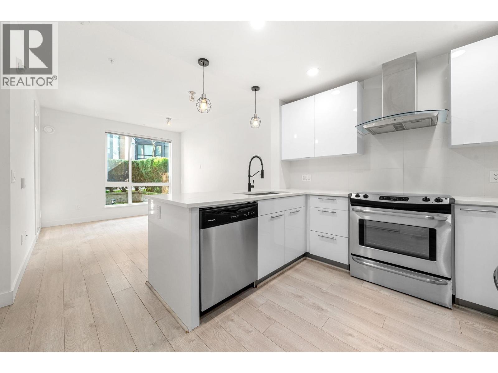 107 733 W 3rd Street, North Vancouver, British Columbia  V7M 0C8 - Photo 16 - R3105740