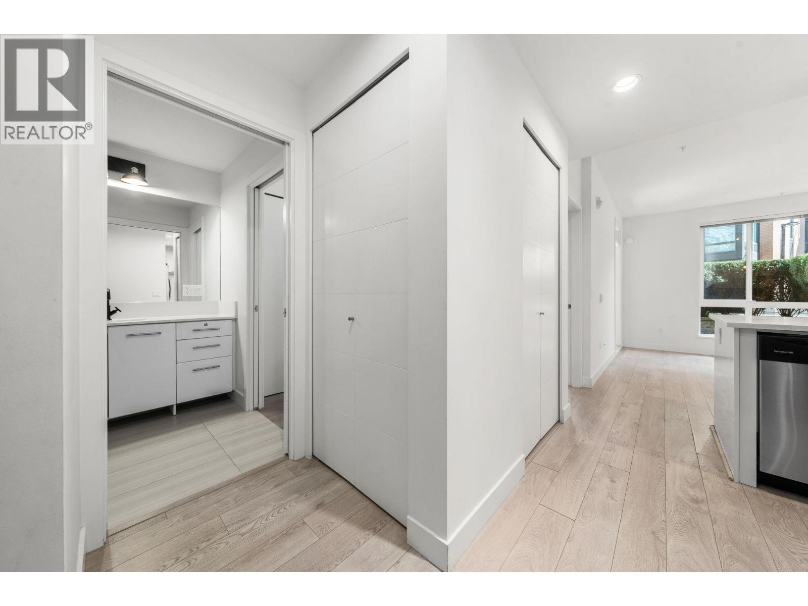 107 733 W 3rd Street, North Vancouver, British Columbia  V7M 0C8 - Photo 30 - R3105740