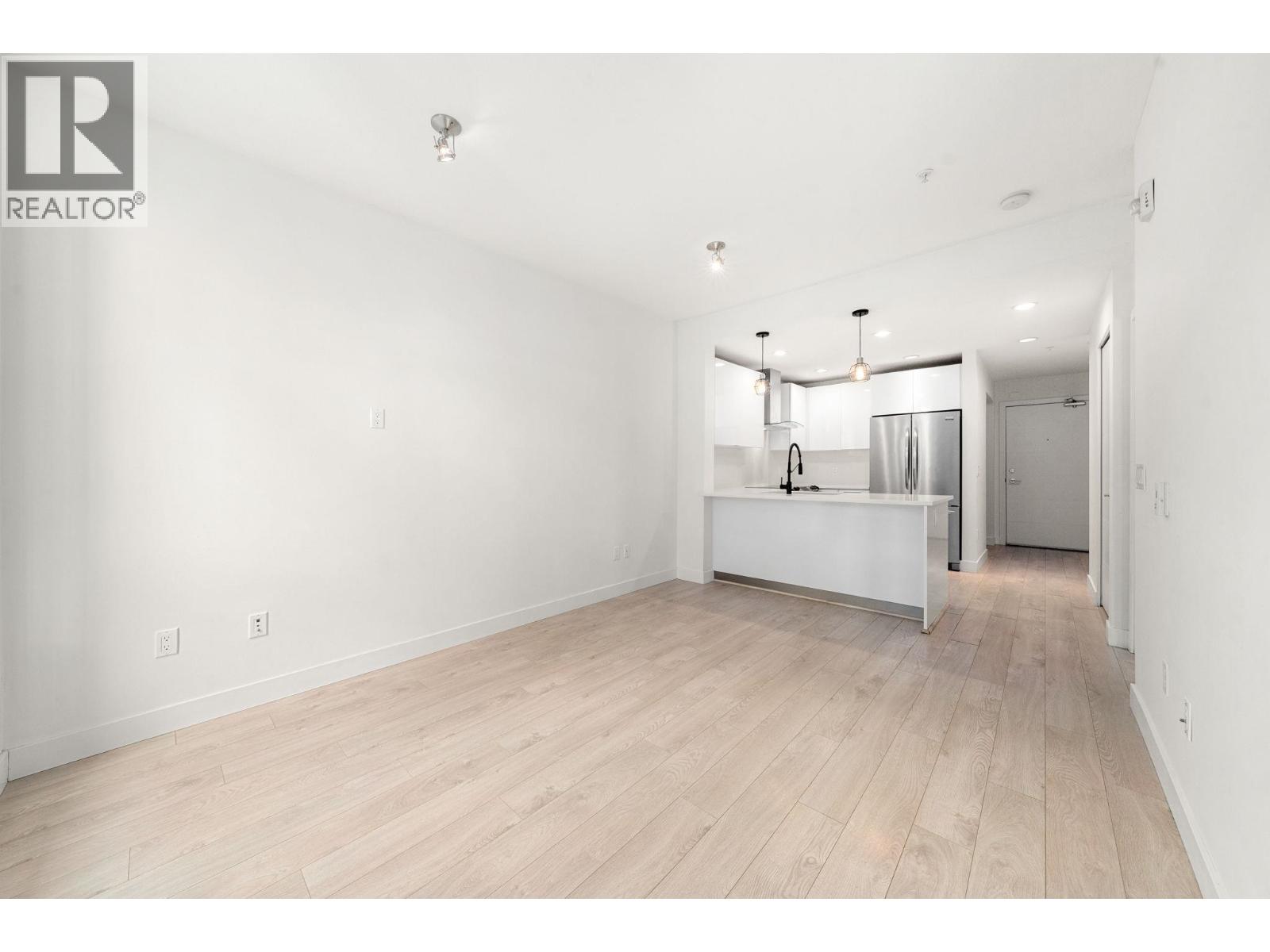 107 733 W 3rd Street, North Vancouver, British Columbia  V7M 0C8 - Photo 7 - R3105740