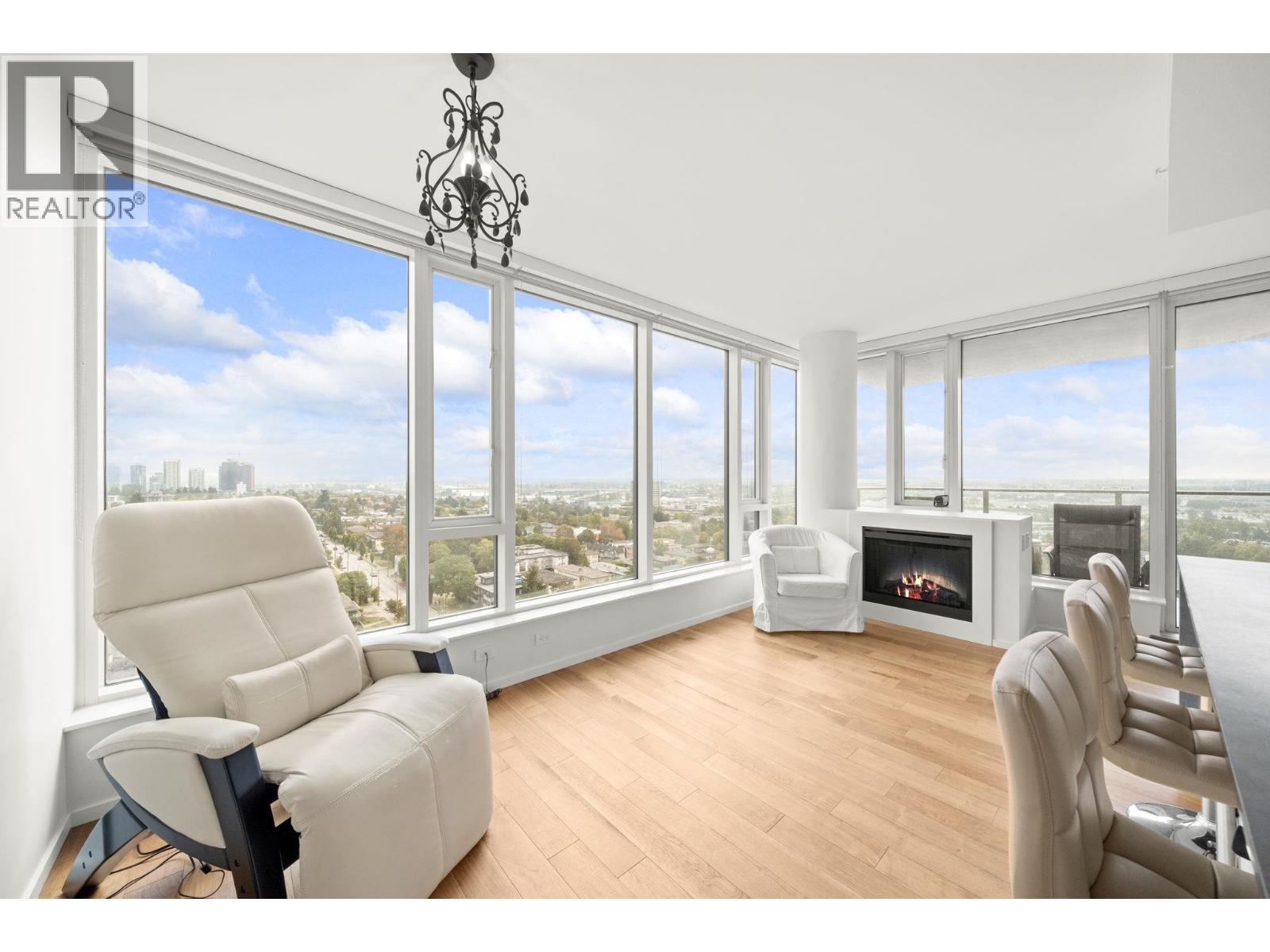 1808 8555 Granville Street, Vancouver, British Columbia  V6P 0C3 - Photo 2 - R3105744