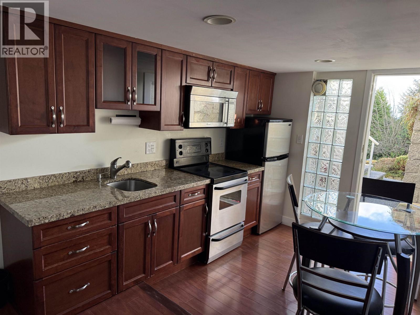 Basement 1575 Tyrol Court, West Vancouver, British Columbia  V7S 3G5 - Photo 12 - R3105750