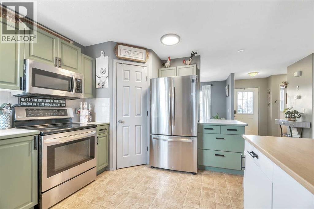 512 Highland Close, Strathmore, Alberta  T1P 1A5 - Photo 17 - A2285489