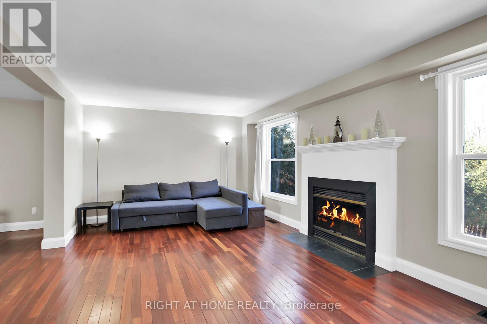 Kenmare Pl - 34 Kenmare Place, Ottawa, Ontario  K2J 3L9 - Photo 10 - X12942066