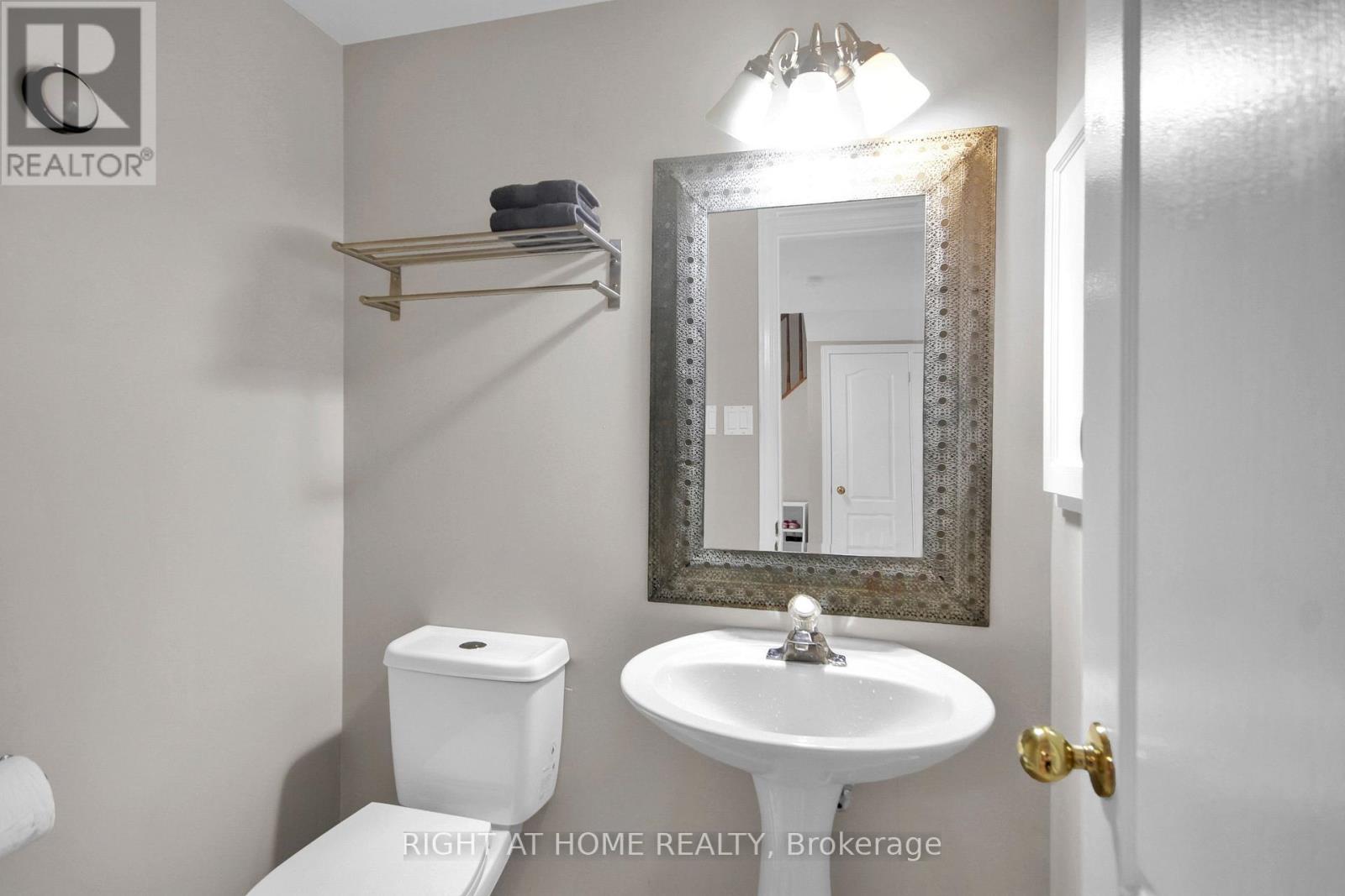 Kenmare Pl - 34 Kenmare Place, Ottawa, Ontario  K2J 3L9 - Photo 8 - X12942066