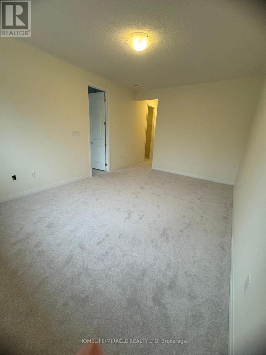 14 Rumi Court, Vaughan, Ontario  L4J 0E6 - Photo 9 - N12942052