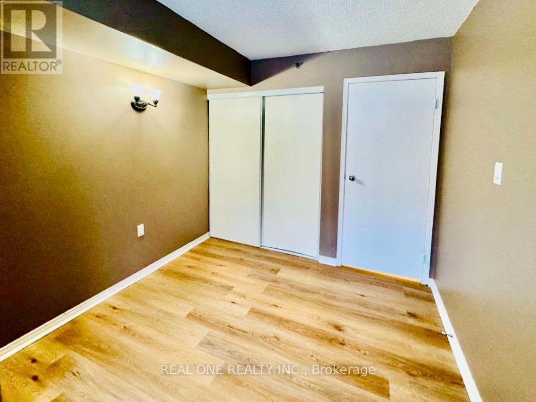 837 - 75 Weldrick Road E, Richmond Hill, Ontario  L4C 0H9 - Photo 15 - N12942070