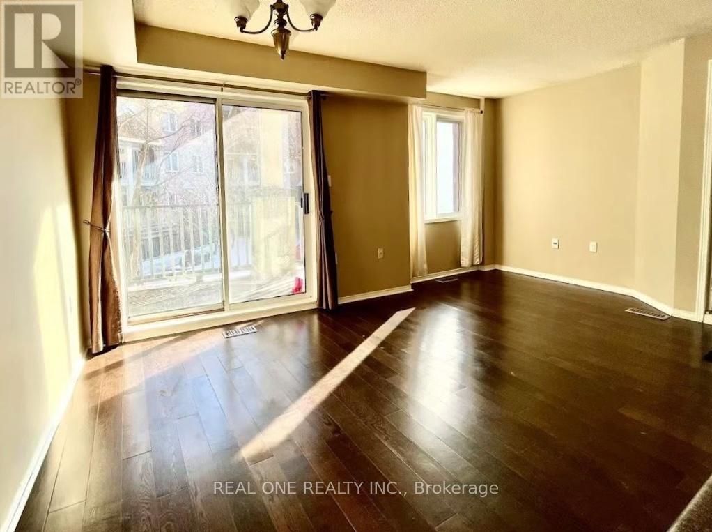 837 - 75 Weldrick Road E, Richmond Hill, Ontario  L4C 0H9 - Photo 5 - N12942070