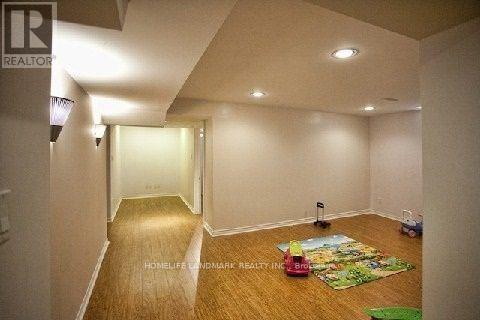 28 Gemini Crescent, Richmond Hill, Ontario  L4S 2K6 - Photo 17 - N12942074