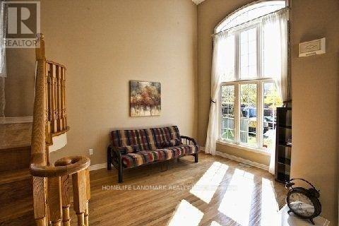 28 Gemini Crescent, Richmond Hill, Ontario  L4S 2K6 - Photo 5 - N12942074