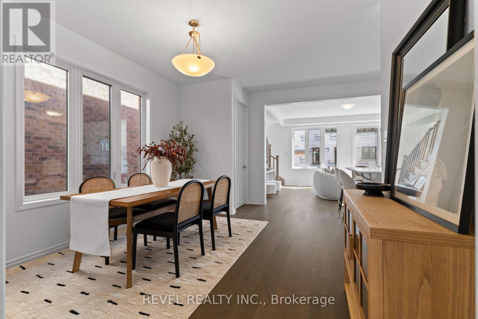 1488 Melville Bonus Crescent, Milton, Ontario L9E 2H2 - Photo 4 - W12942054