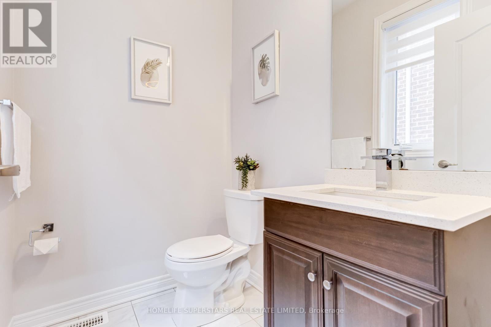 39 Rain Forest Lane, Halton Hills, Ontario  L7G 0L8 - Photo 15 - W12942058