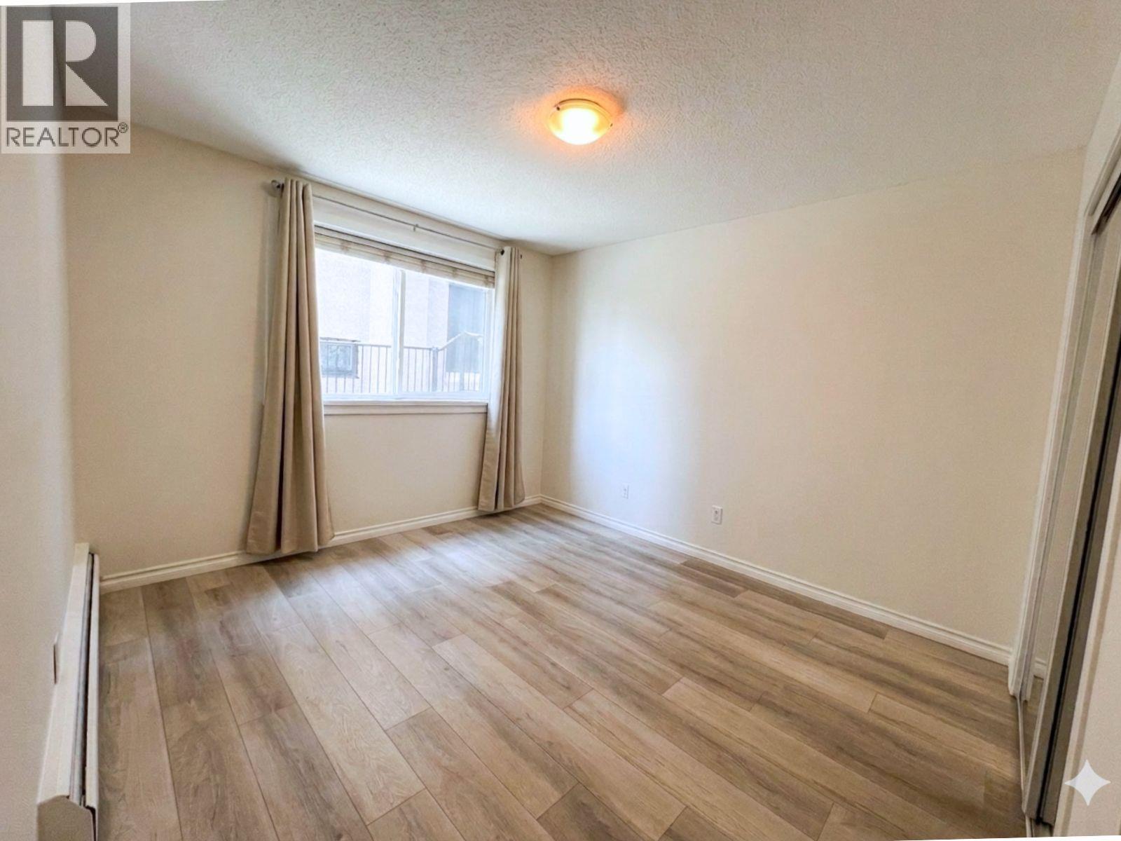 106 2335 York Avenue, Vancouver, British Columbia  V6K 1C8 - Photo 3 - R3105715