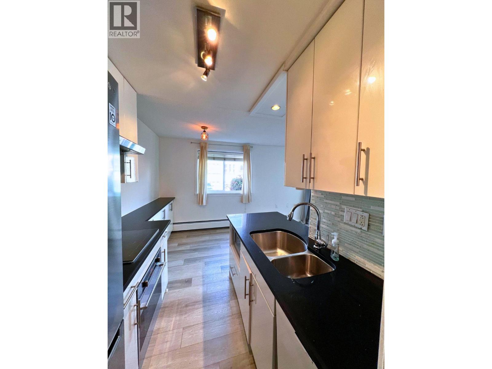 106 2335 York Avenue, Vancouver, British Columbia  V6K 1C8 - Photo 8 - R3105715