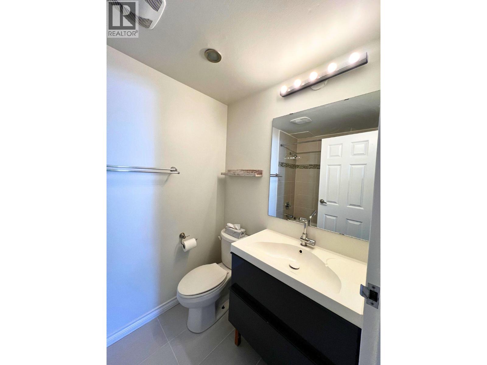 106 2335 York Avenue, Vancouver, British Columbia  V6K 1C8 - Photo 11 - R3105715