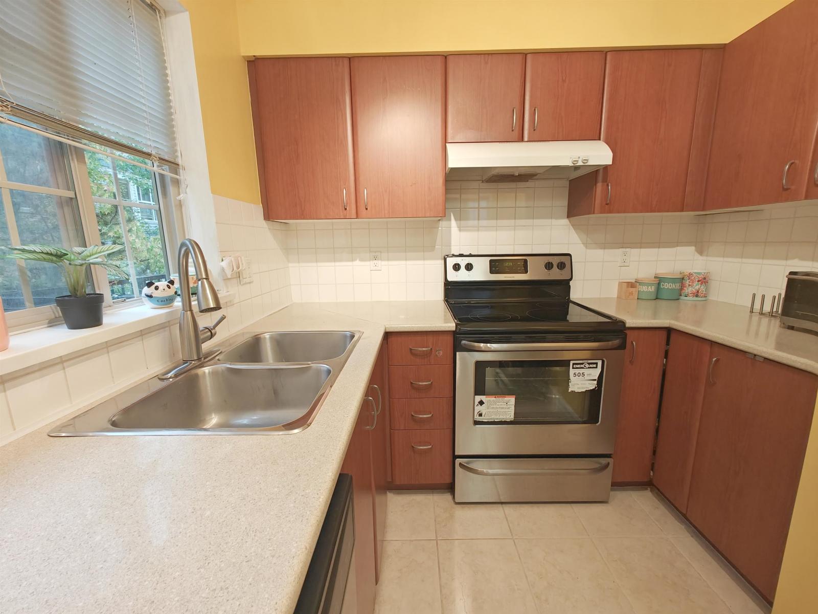 58 14855 100 Avenue, Surrey, British Columbia V3R 2W1 - Photo 3 - R3104532