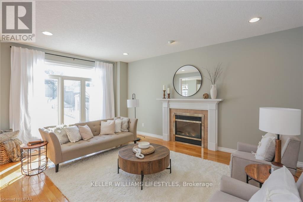 2029 Mccracken Court, London North, Ontario  N6G 5J2 - Photo 18 - X12942088