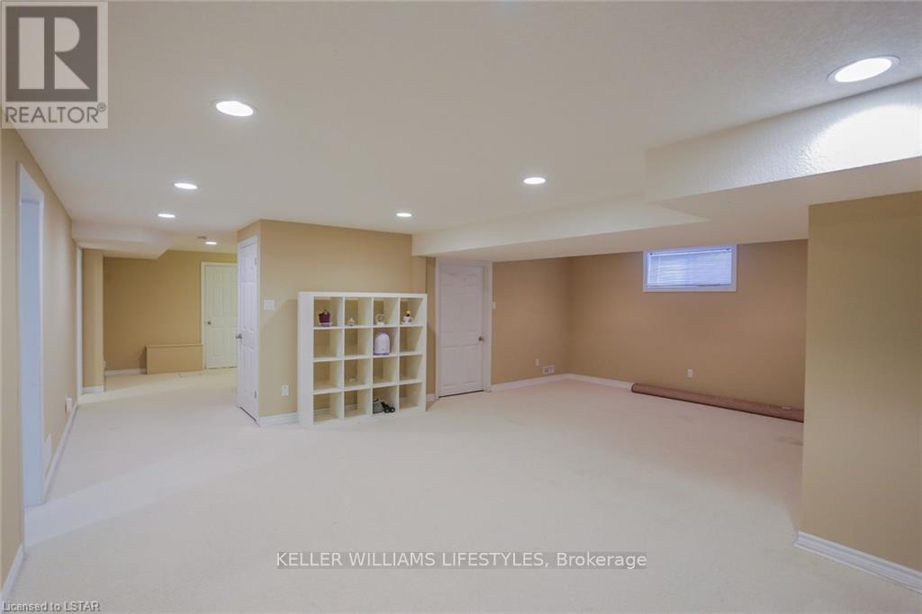 2029 Mccracken Court, London North, Ontario  N6G 5J2 - Photo 40 - X12942088