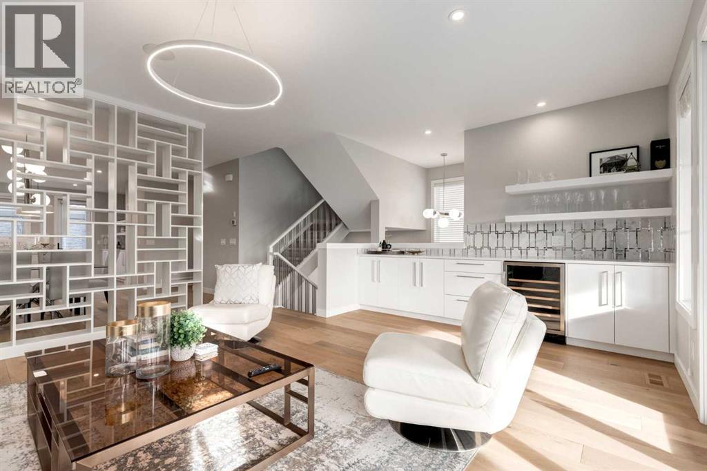 40 Timberline Way Sw, Calgary, Alberta  T3H 0W3 - Photo 6 - A2294871