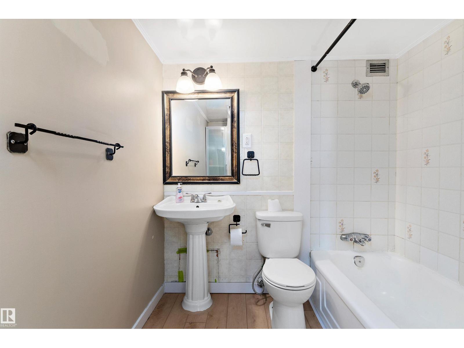 #804 9816 112 St Nw, Edmonton, Alberta  T5K 1L5 - Photo 13 - E4477725