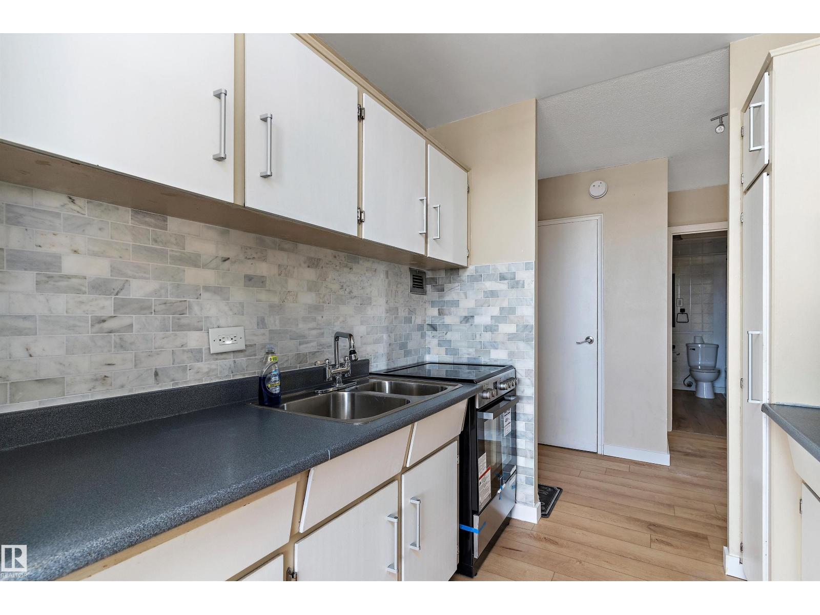 #804 9816 112 St Nw, Edmonton, Alberta  T5K 1L5 - Photo 32 - E4477725