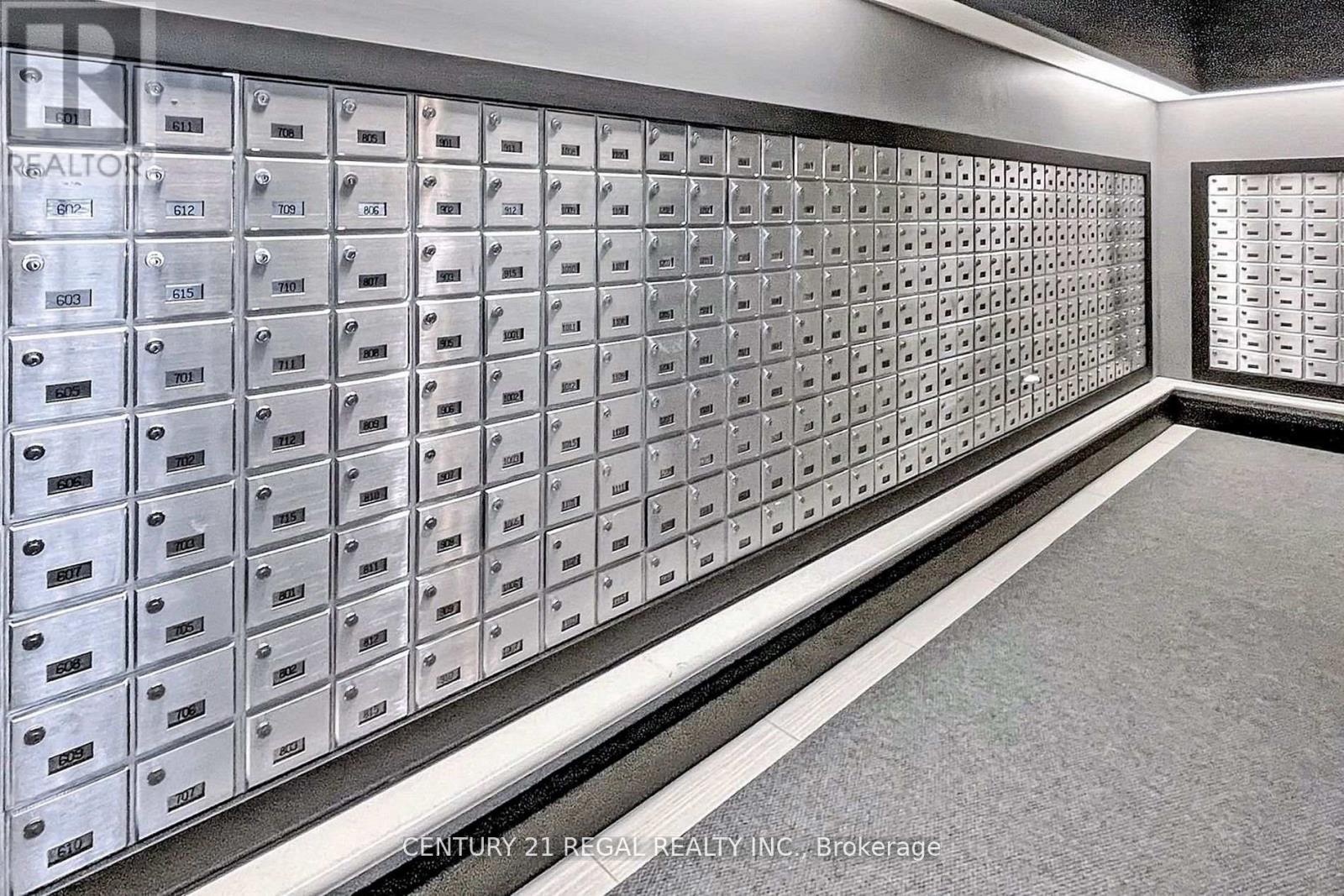 1612 - 19 Grand Trunk Crescent, Toronto, Ontario  M5J 3A3 - Photo 12 - C12942114