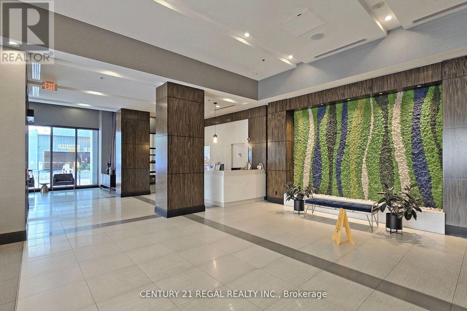 1612 - 19 Grand Trunk Crescent, Toronto, Ontario  M5J 3A3 - Photo 7 - C12942114