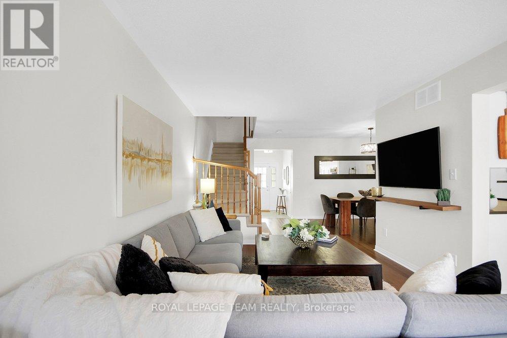 19 Fieldberry Private, Ottawa, Ontario  K2J 5E7 - Photo 20 - X12942100