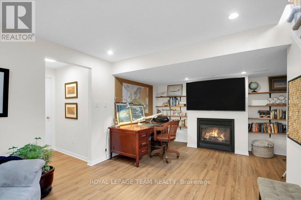 19 Fieldberry Private, Ottawa, Ontario  K2J 5E7 - Photo 38 - X12942100