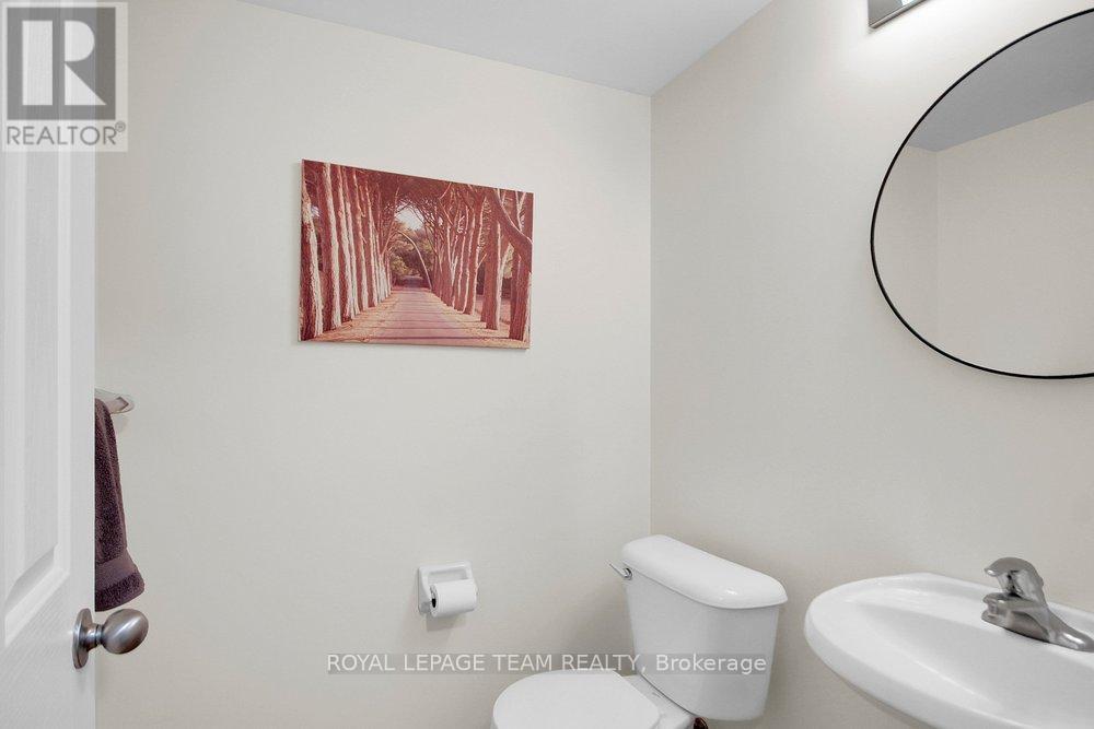 19 Fieldberry Private, Ottawa, Ontario  K2J 5E7 - Photo 39 - X12942100