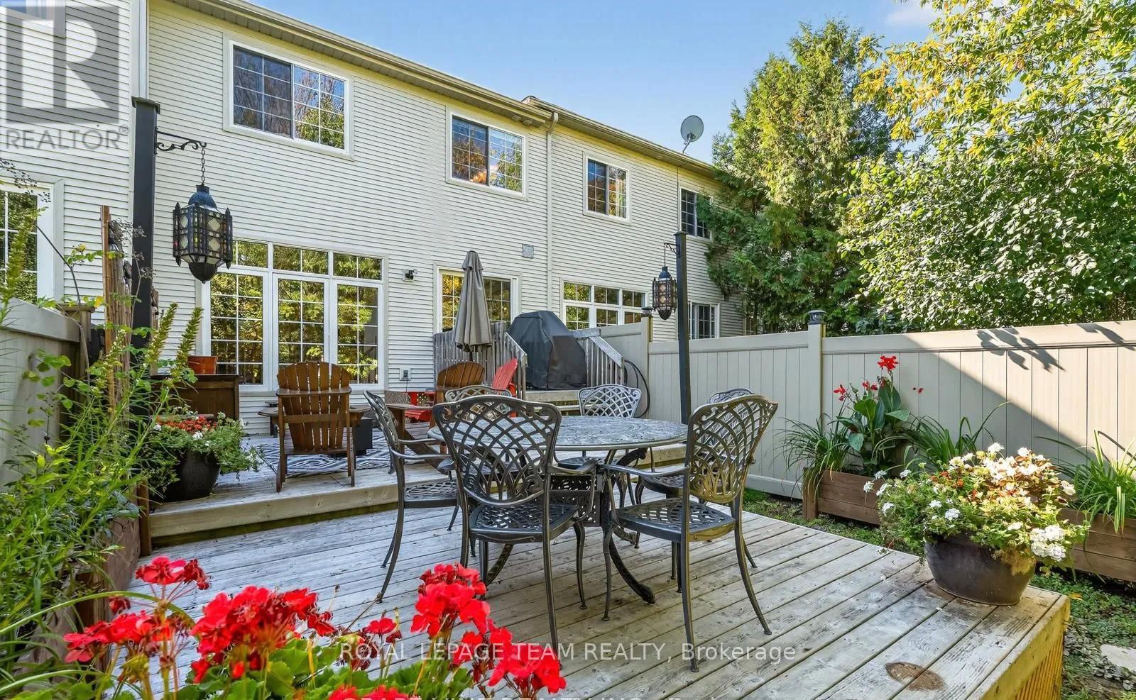 19 Fieldberry Private, Ottawa, Ontario  K2J 5E7 - Photo 44 - X12942100