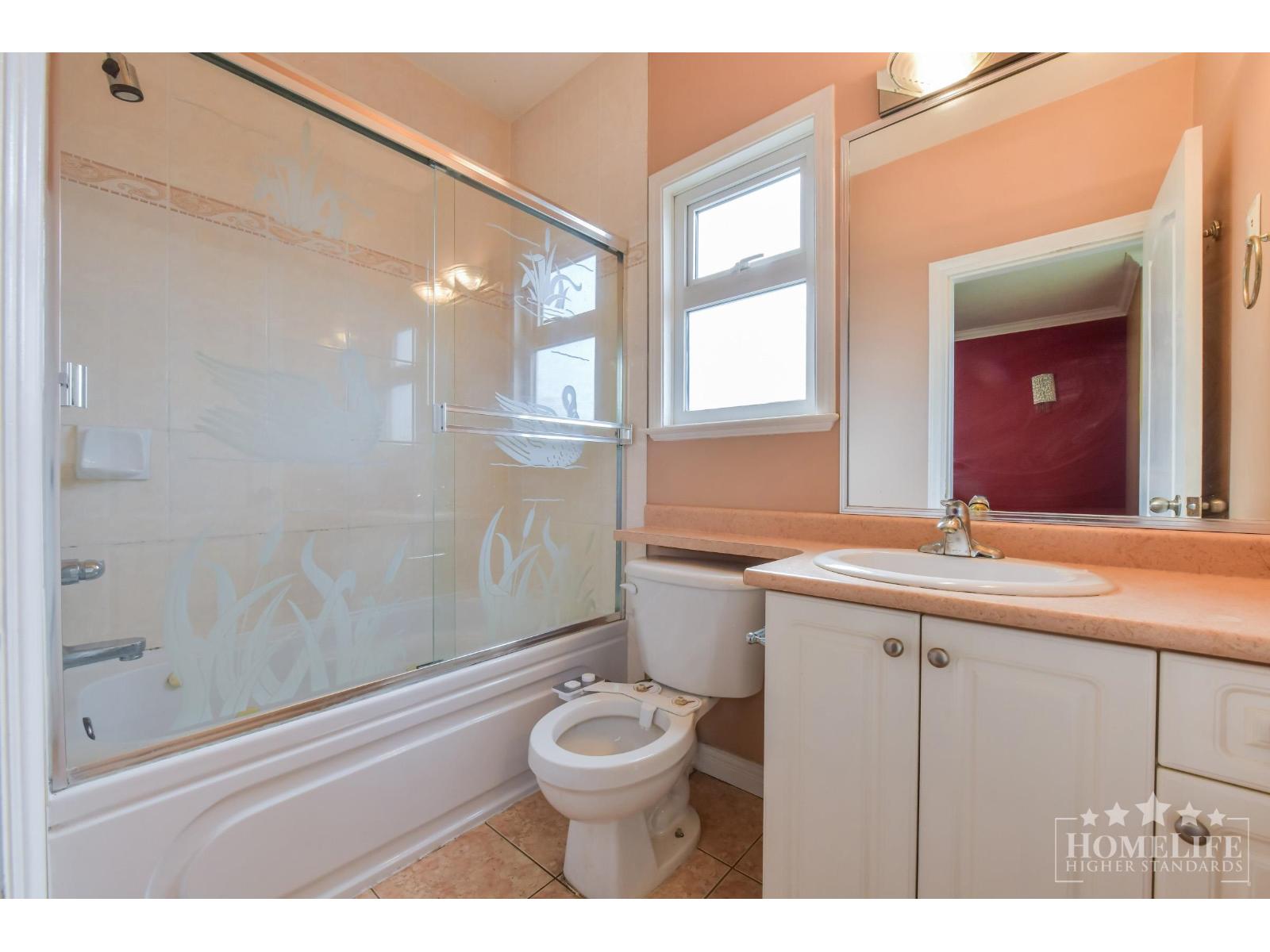 Upper House 13470 65a Avenue, Surrey, British Columbia  V3W 1Z6 - Photo 11 - R3105758