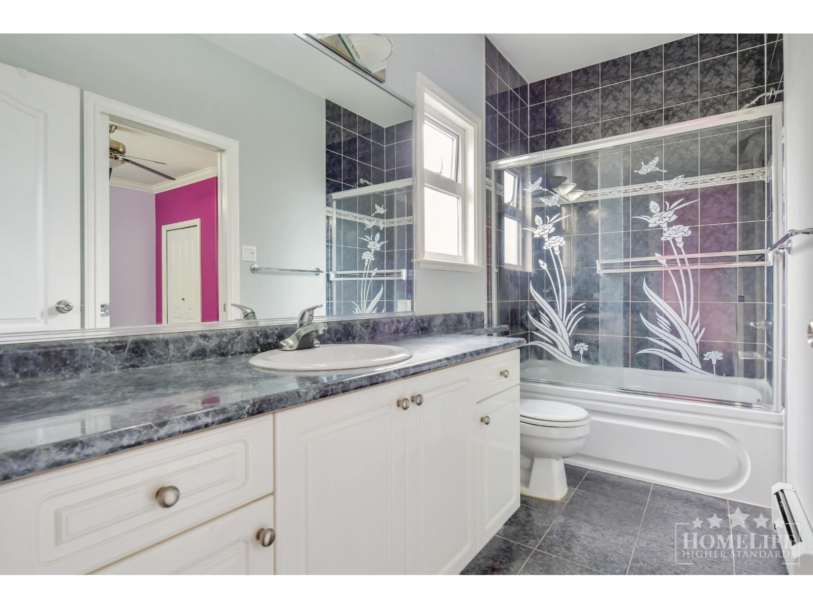 Upper House 13470 65a Avenue, Surrey, British Columbia  V3W 1Z6 - Photo 17 - R3105758