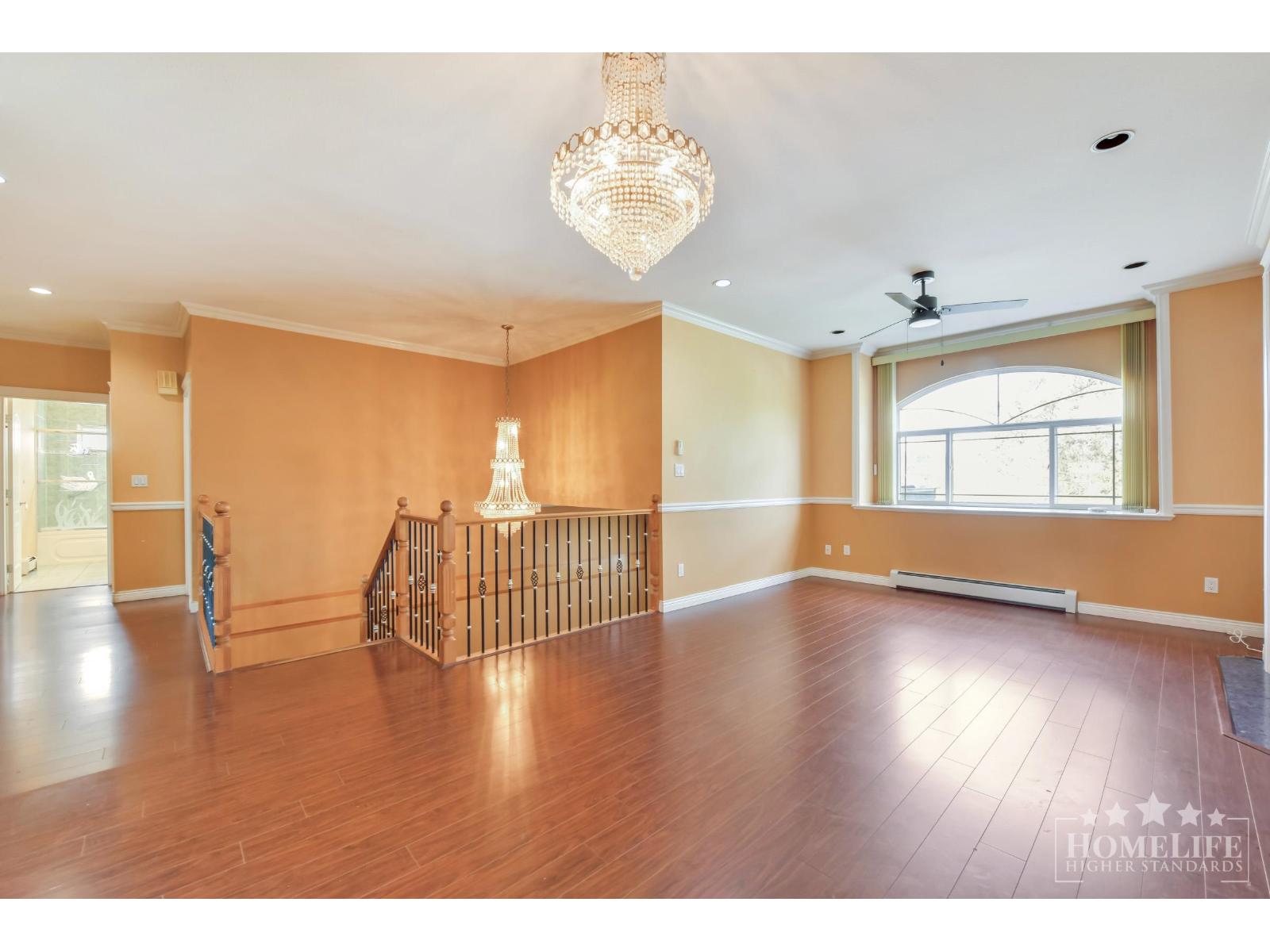 Upper House 13470 65a Avenue, Surrey, British Columbia  V3W 1Z6 - Photo 3 - R3105758