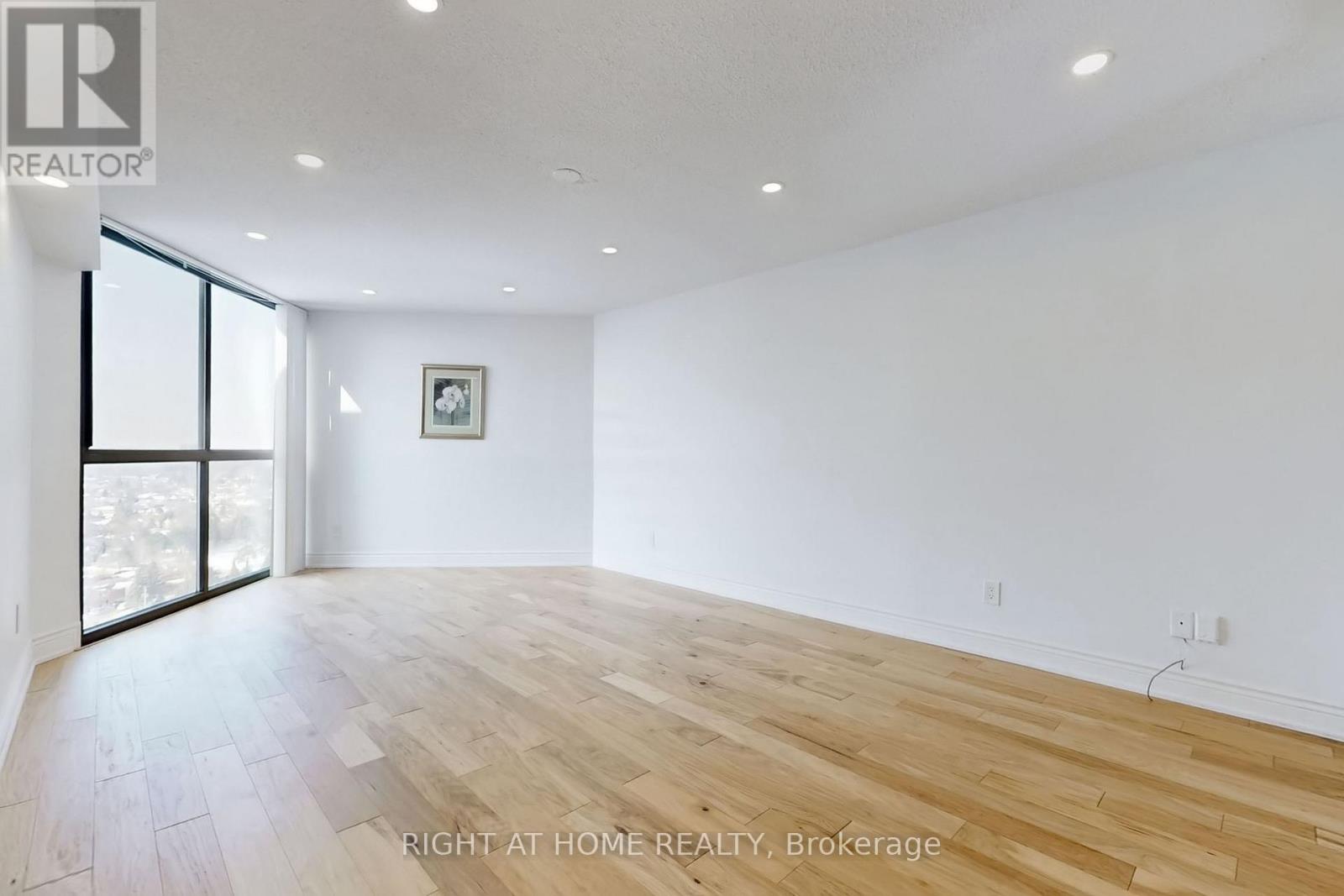 2009 - 40 Richview Road, Toronto, Ontario  M9A 5C1 - Photo 23 - W12942080